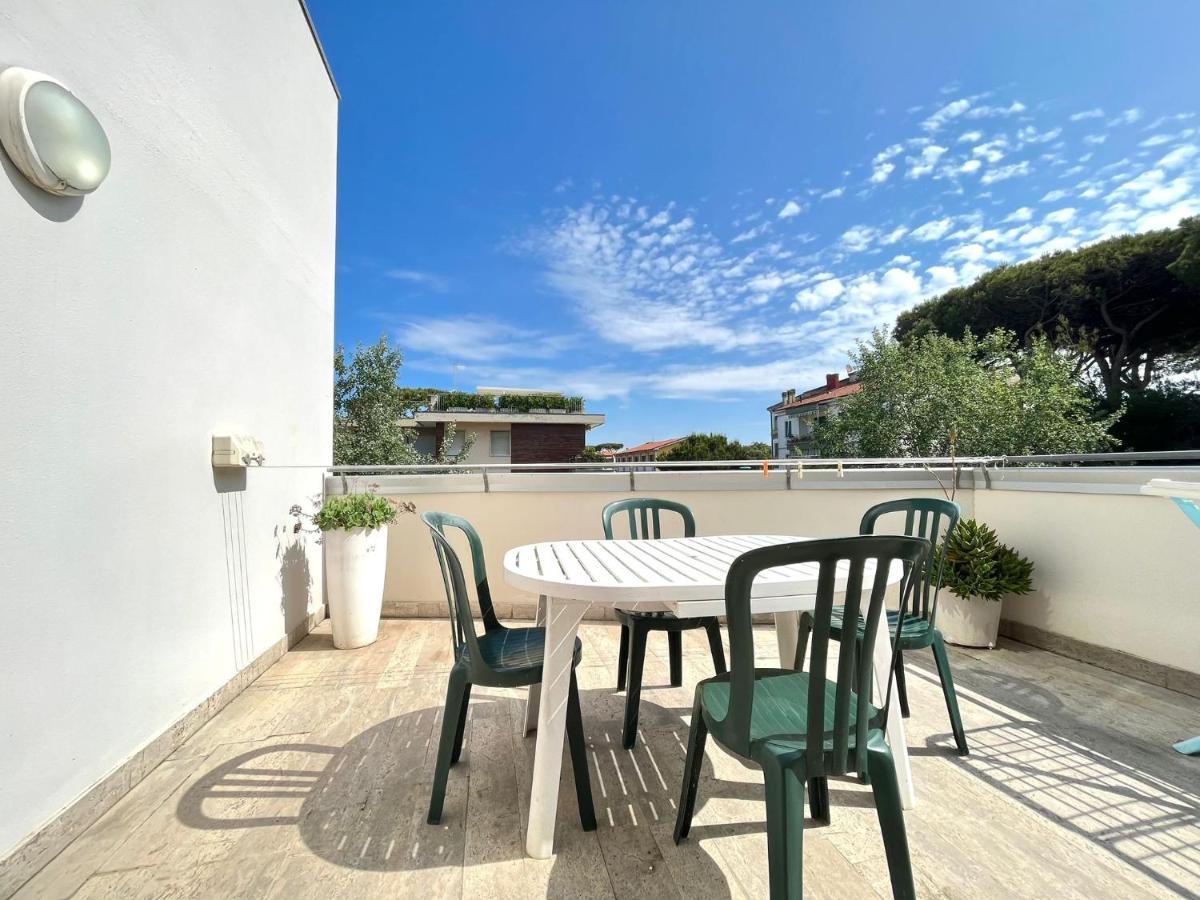 Venere Apartament تيرّينْيا المظهر الخارجي الصورة